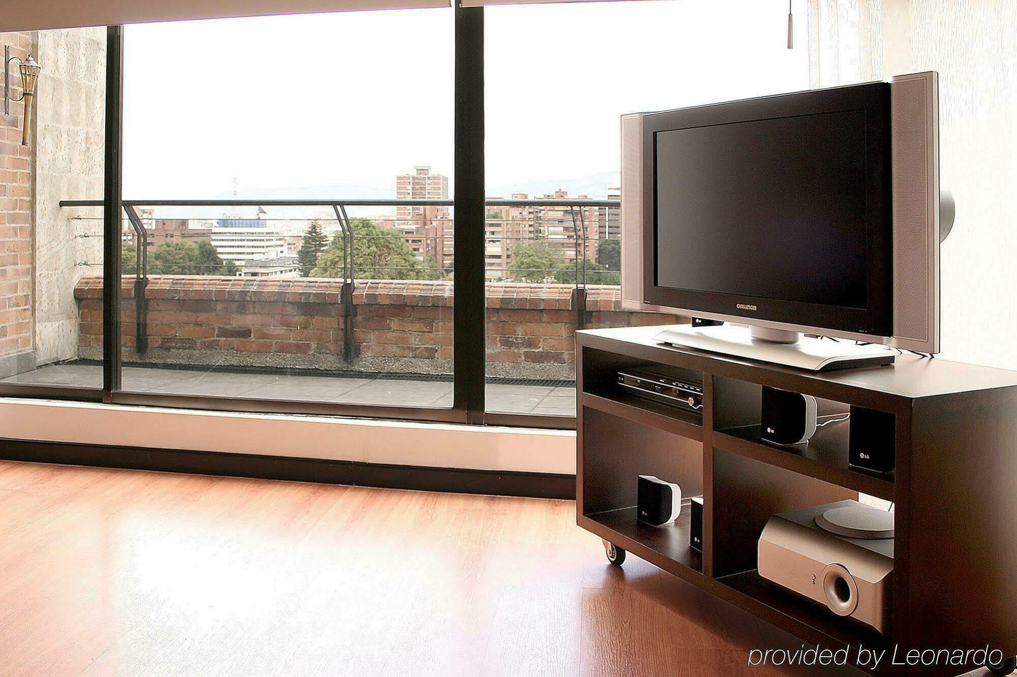 Hotel Celebrities Suites Bogotá Værelse billede